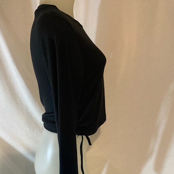 Forever 21 Ribbed Drawstring Crop Top - Picture 3 of 7